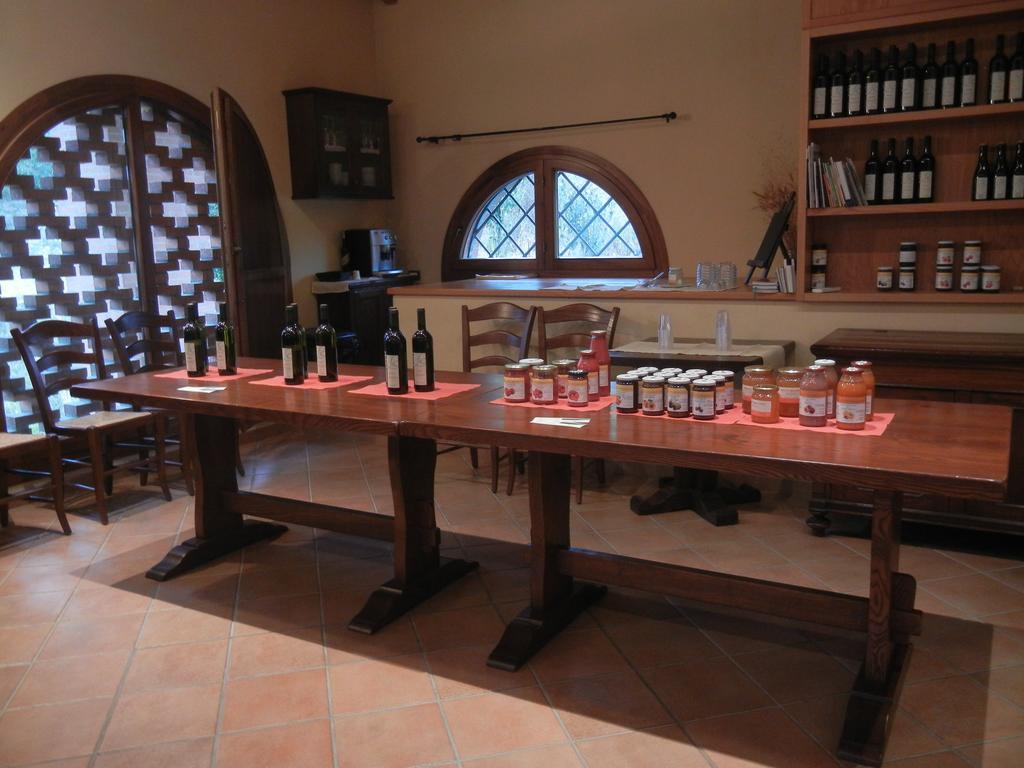 La Colombarola Agriturismo Farneto Extérieur photo